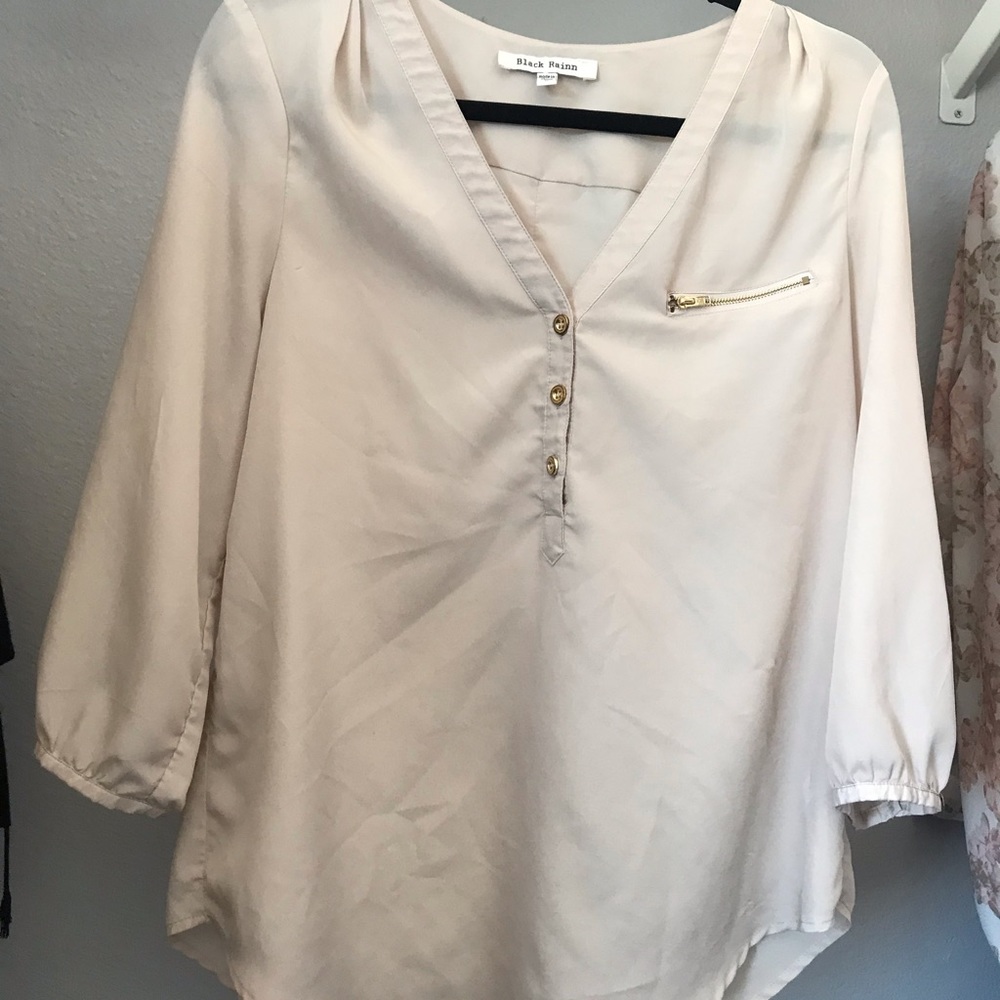 Women’s Blouse Size M